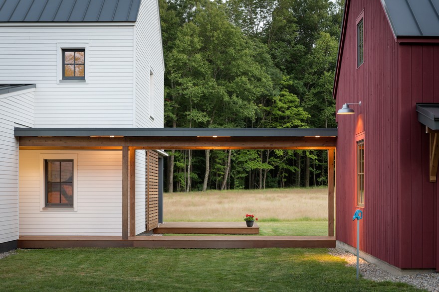 Hayfield House Features Traditional Forms and Modern Interior Design-6