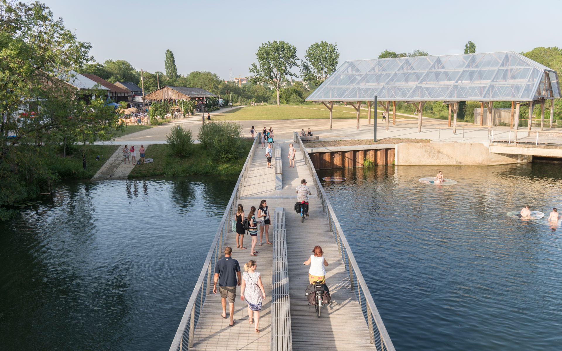 Ile de Tison Foobridge and Cultural Space | Dietmar Feichtinger Architectes-15