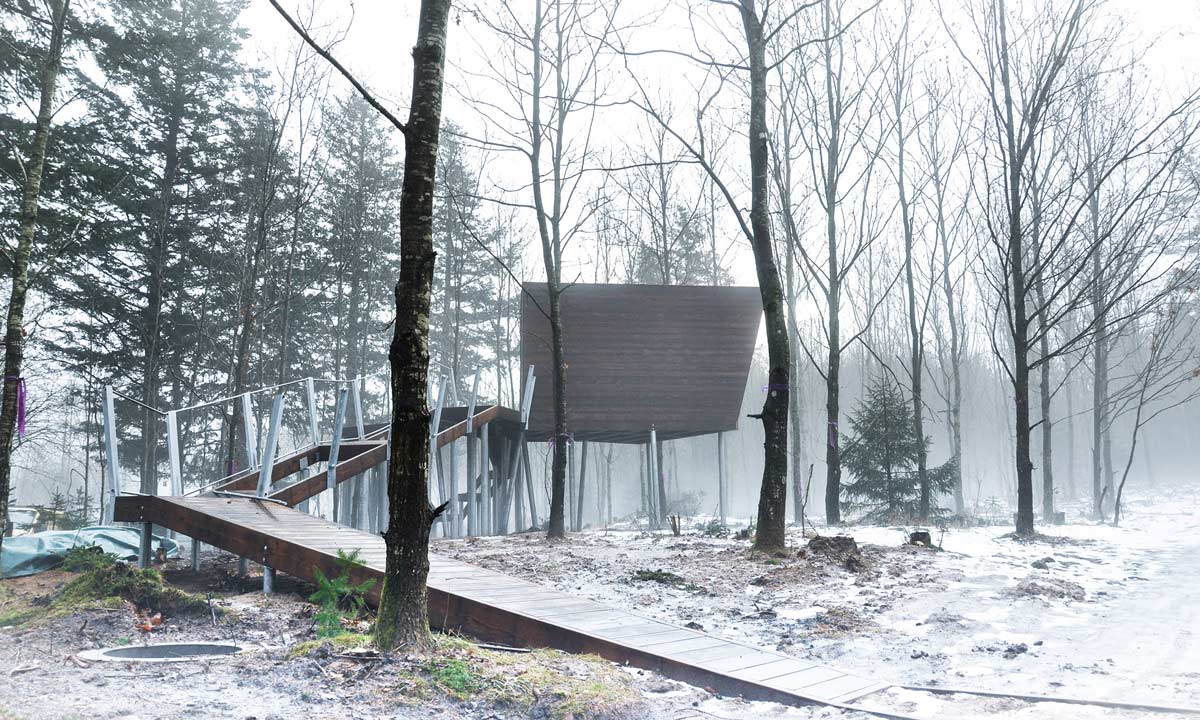 活力校园森林里的运动环丨丹麦丨VEGA landskab-29