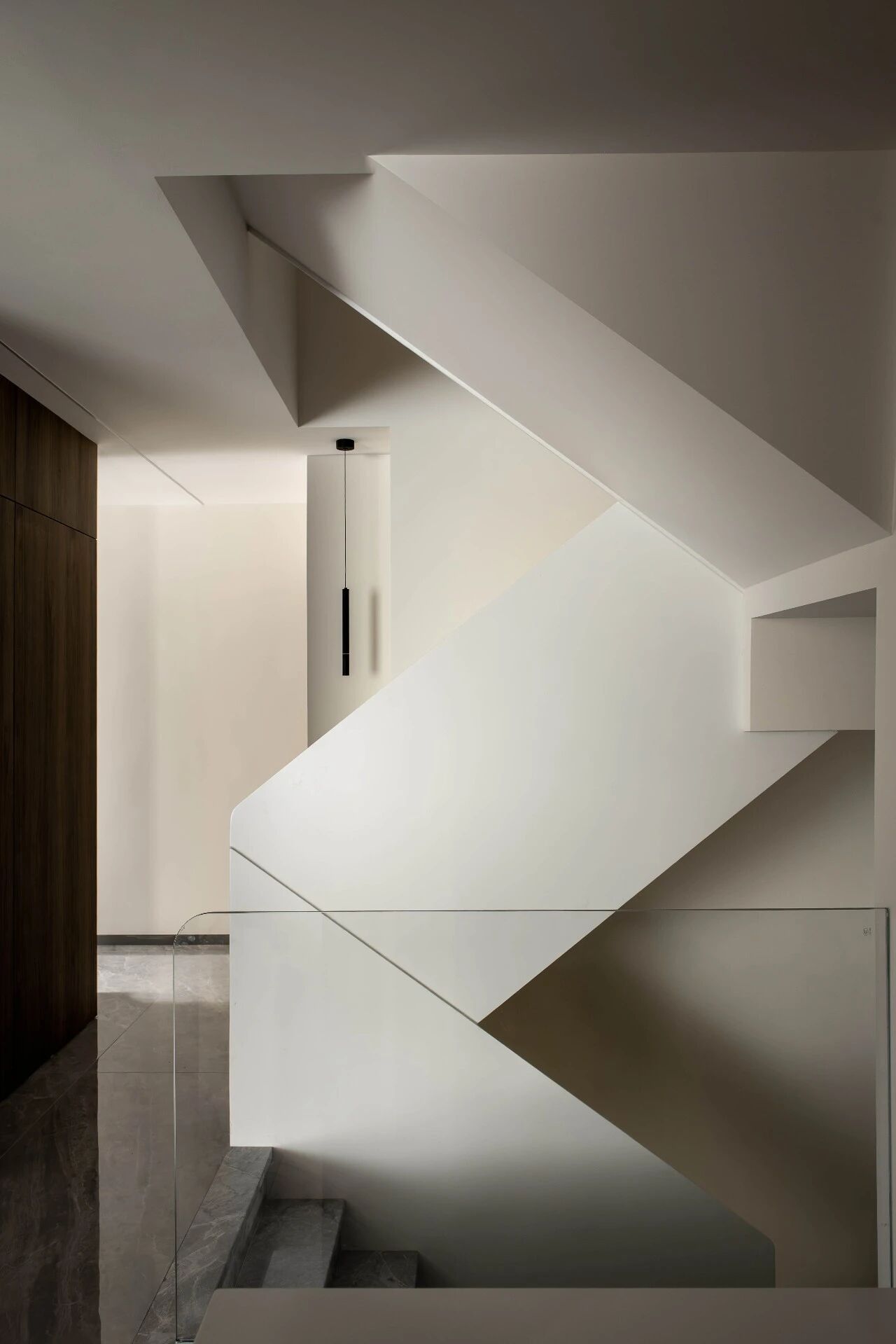 首发 X 熊翔飞 X 静奢白境  家的自然叙事：向光处，有风来_20260110-28