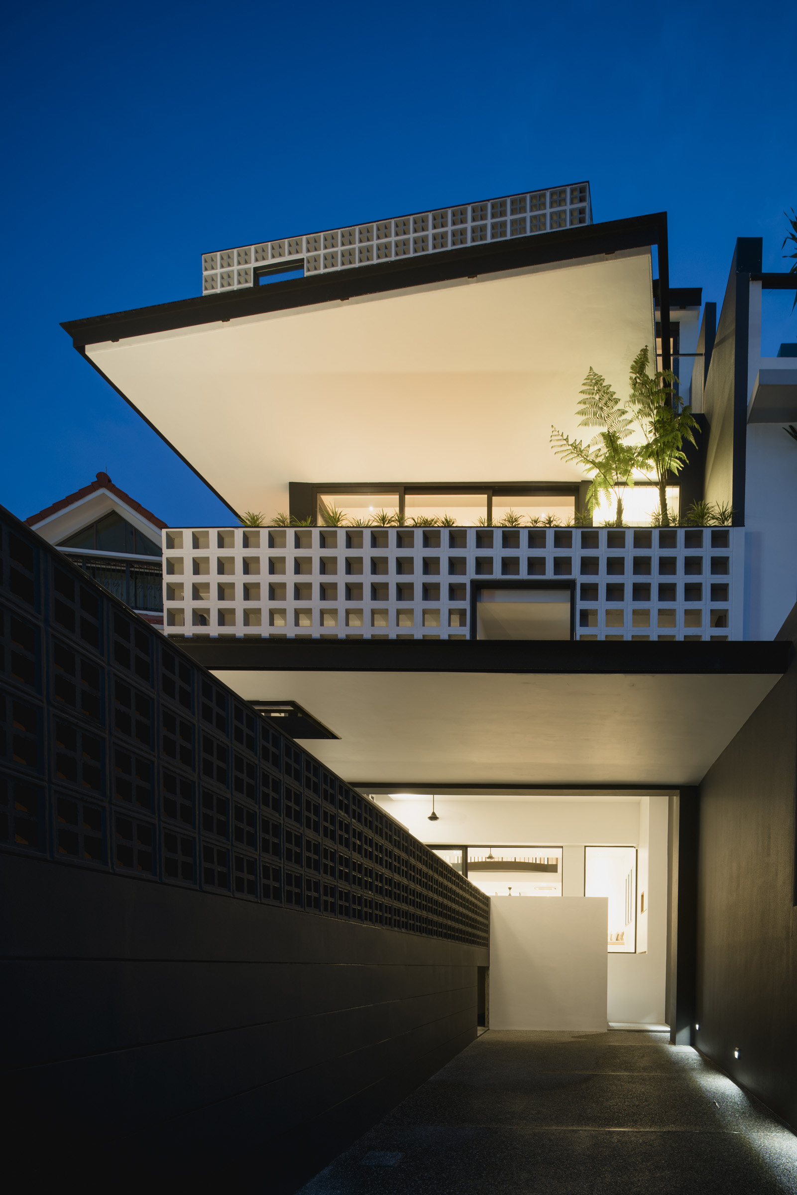 海边别墅的通风艺术-18