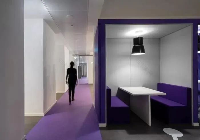 灵活多变、注重健康的办公空间设计-35