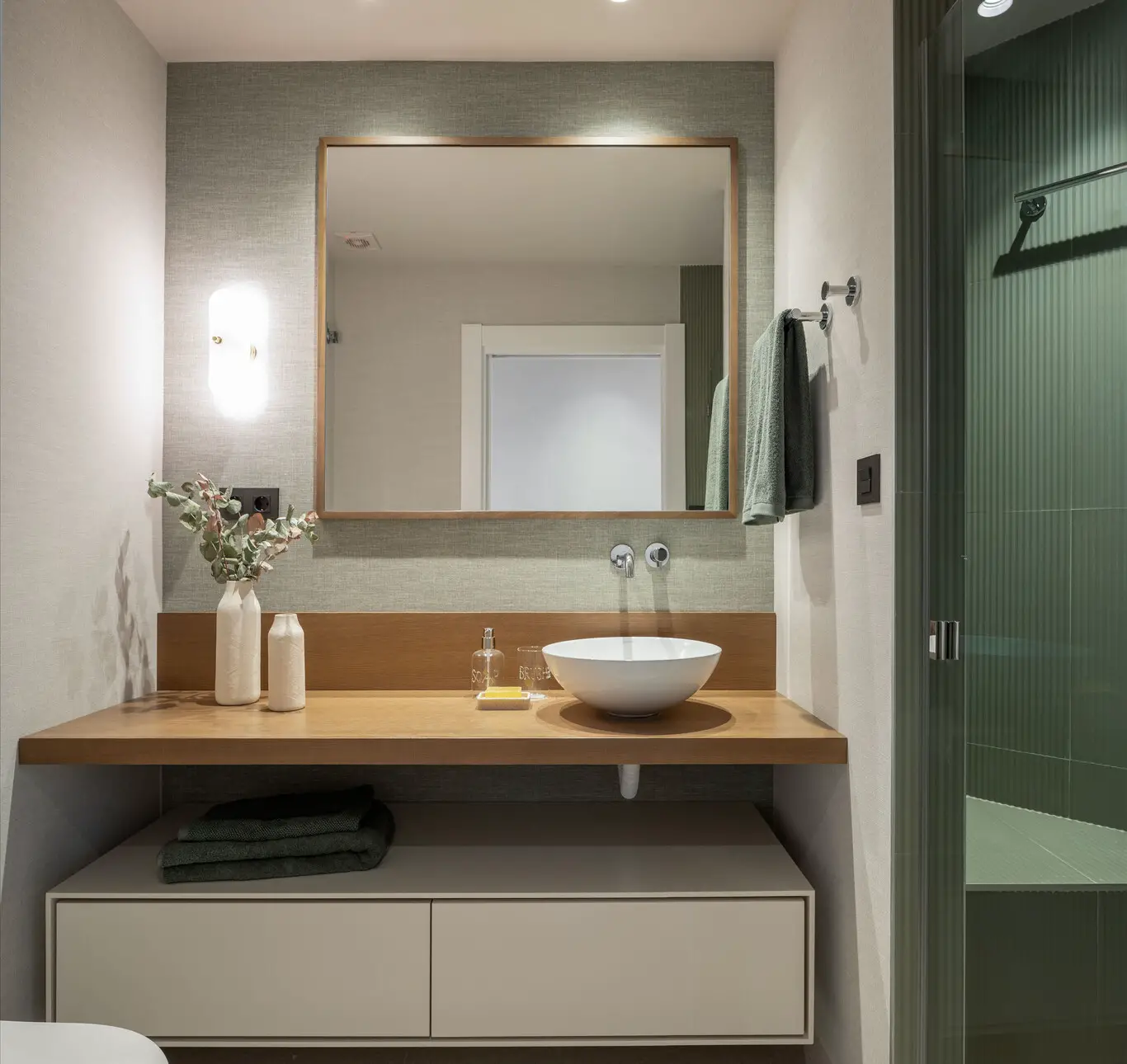 西班牙设计师的明亮海景公寓-16