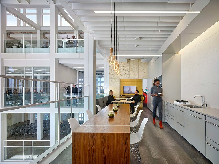 Gensler Tampa 重塑河滨大厦，展现都市活力-5