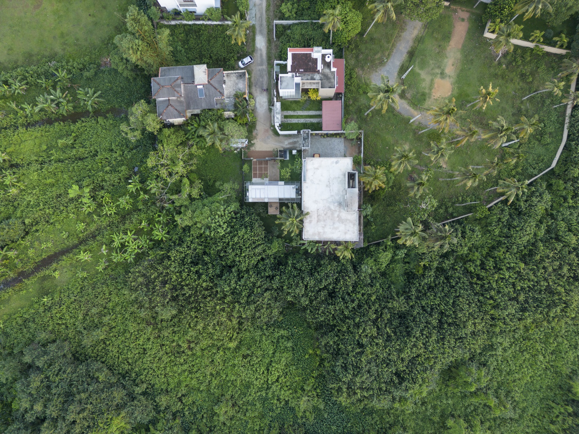 The Studio House  / KWCA - Kosala Weerasekara Chartered Architects-31