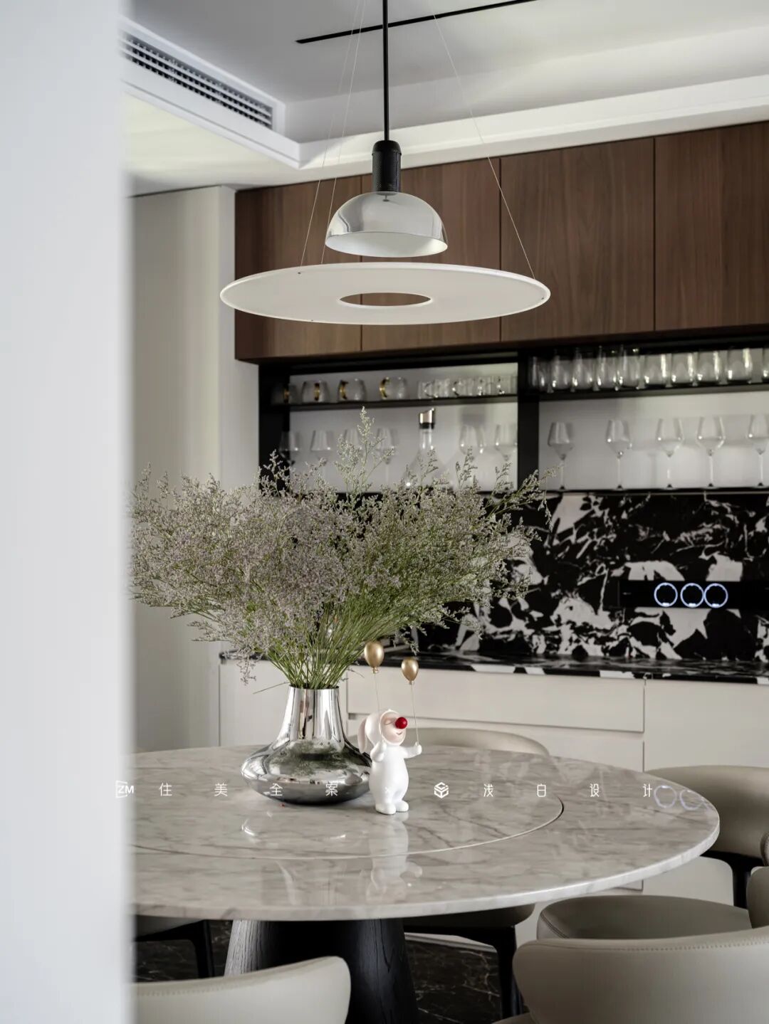 将185㎡精装房雕琢成现代意式质感居所丨住美全案&浅白设计-47