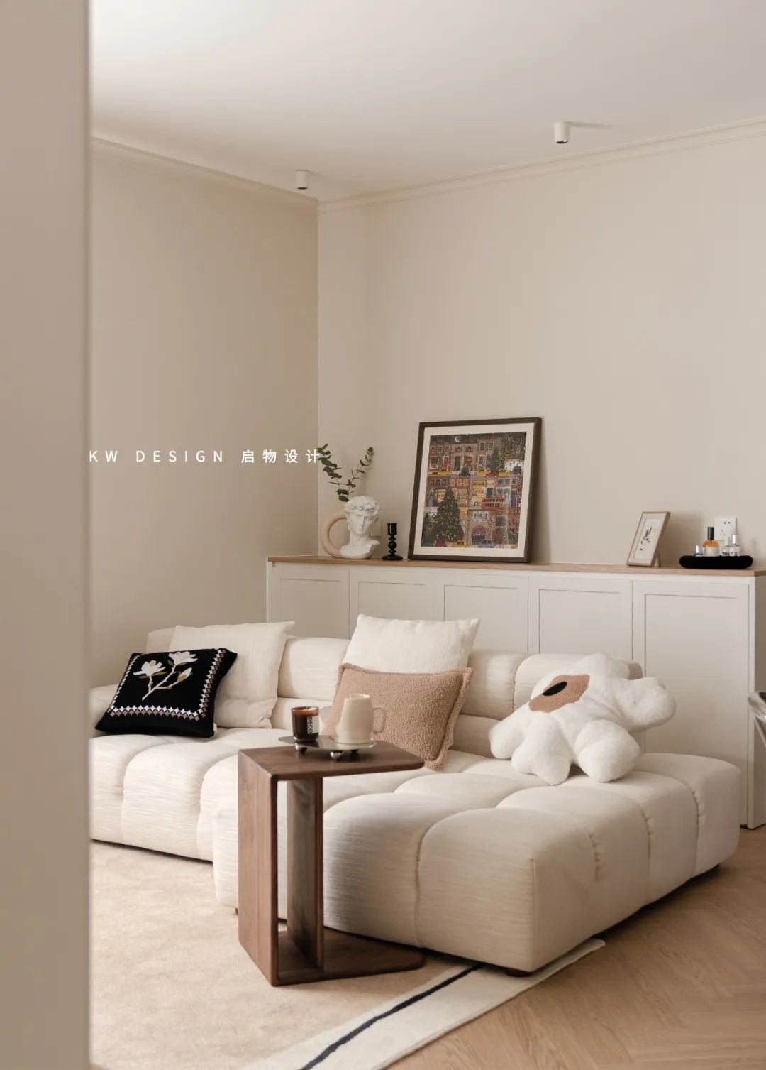 景新花园奶油轻法式住宅丨启物设计-21