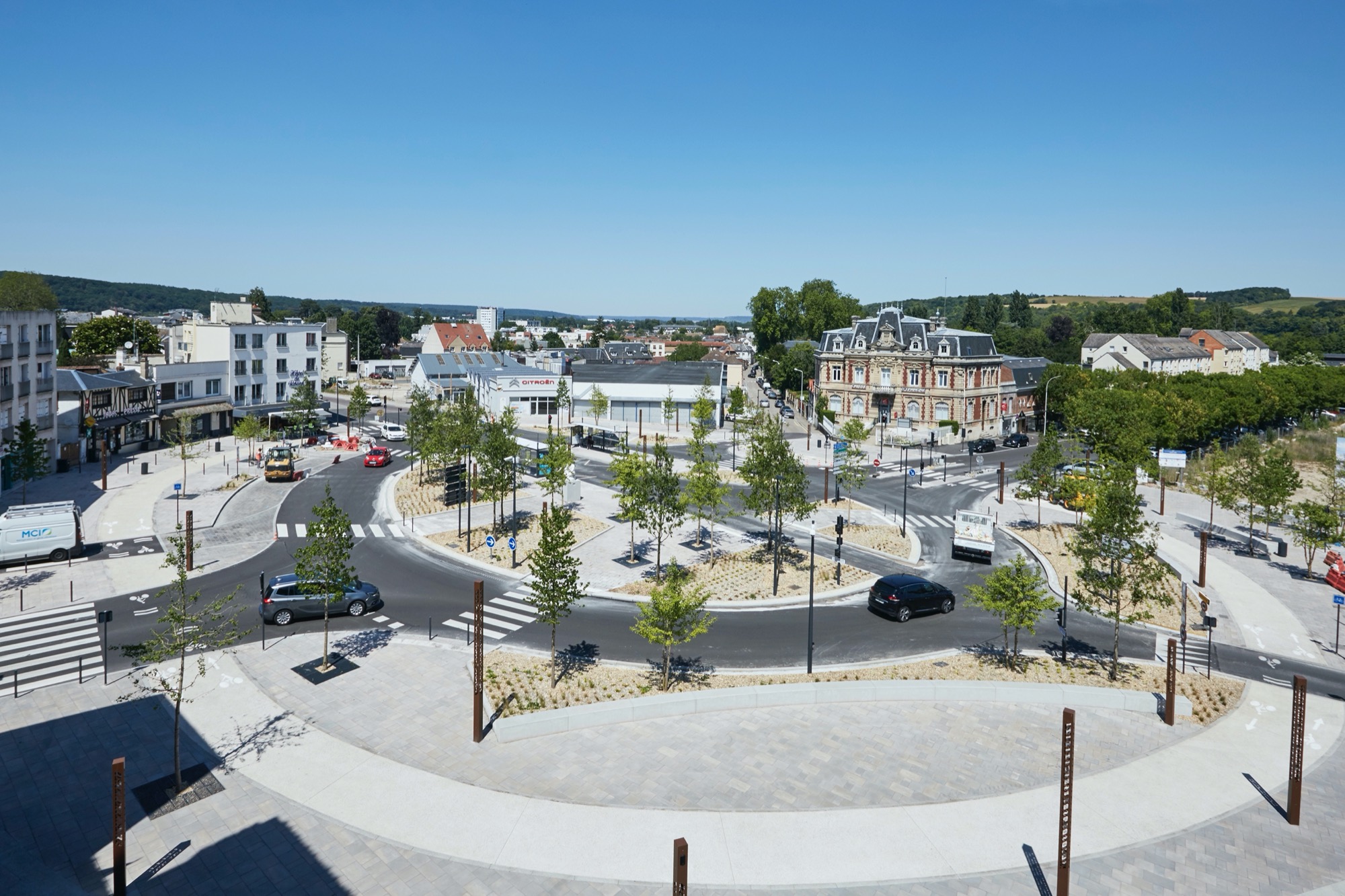 法国诺曼底快速公交枢纽设计丨EGISONEspace Libre-0