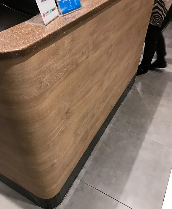 大连福佳店二次改造，韩式木纹膜装点灵芝妹子-1