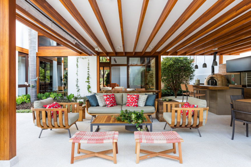 巴西 Ibiuna 议员住宅-21