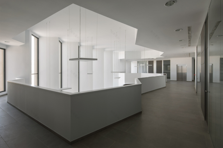 简约高效,自然采光 | JATA 新总部设计-41