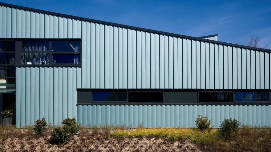 De Zwart Cleaning 公司大楼丨荷兰丨Tordoir van den berg Architecten-10