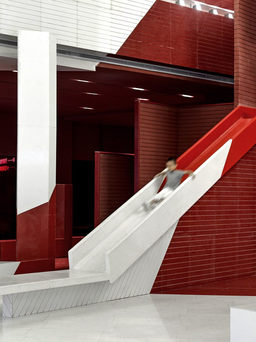 长江太阳里电影院 XianLaBotanicaCapitalandMall | 颠覆传统的红色电影世界-30