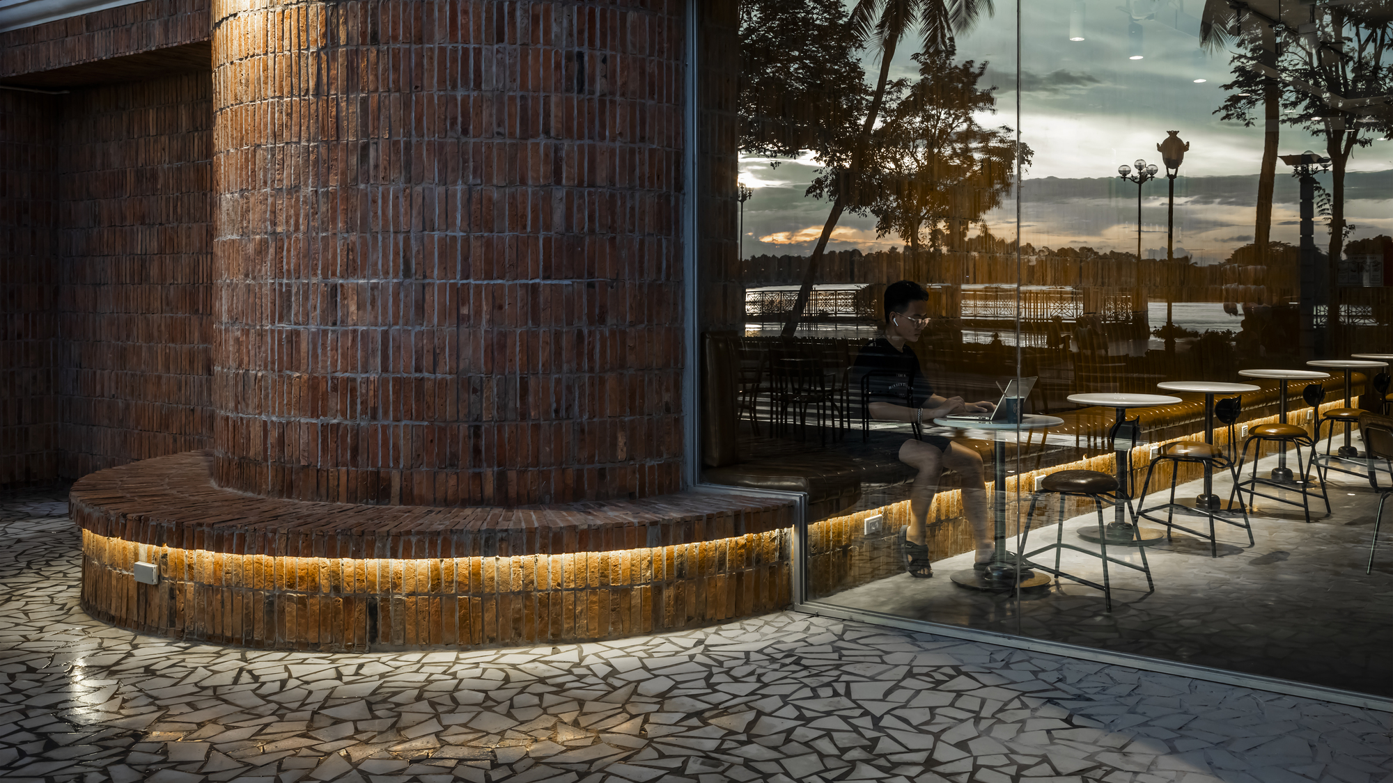 卡蒂纳特西贡宾阳咖啡馆丨越南丨Sawadeesign Studio-16