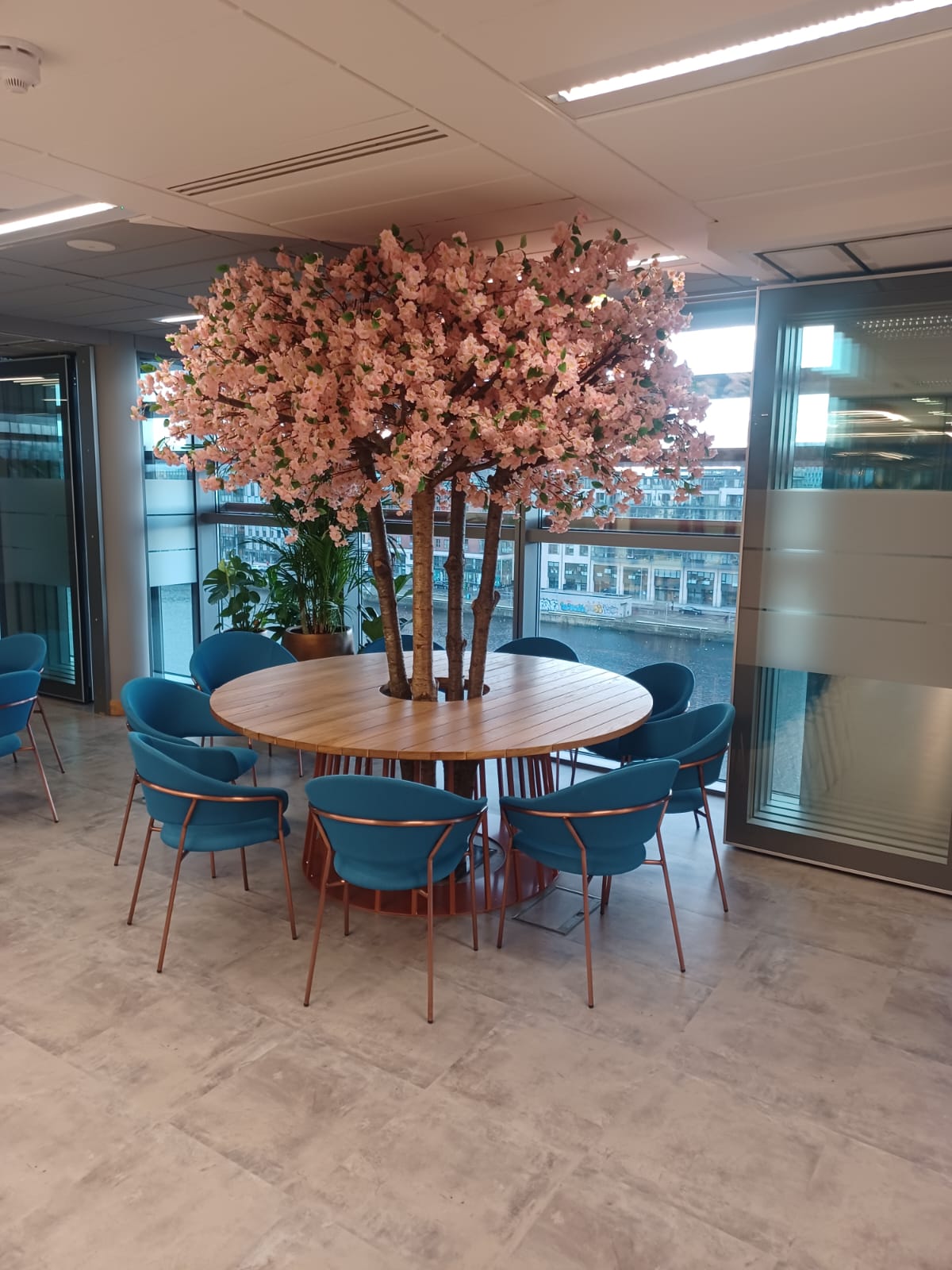 PWC 6th Floor Staff Restaurant, Seating Area & Lounges-14