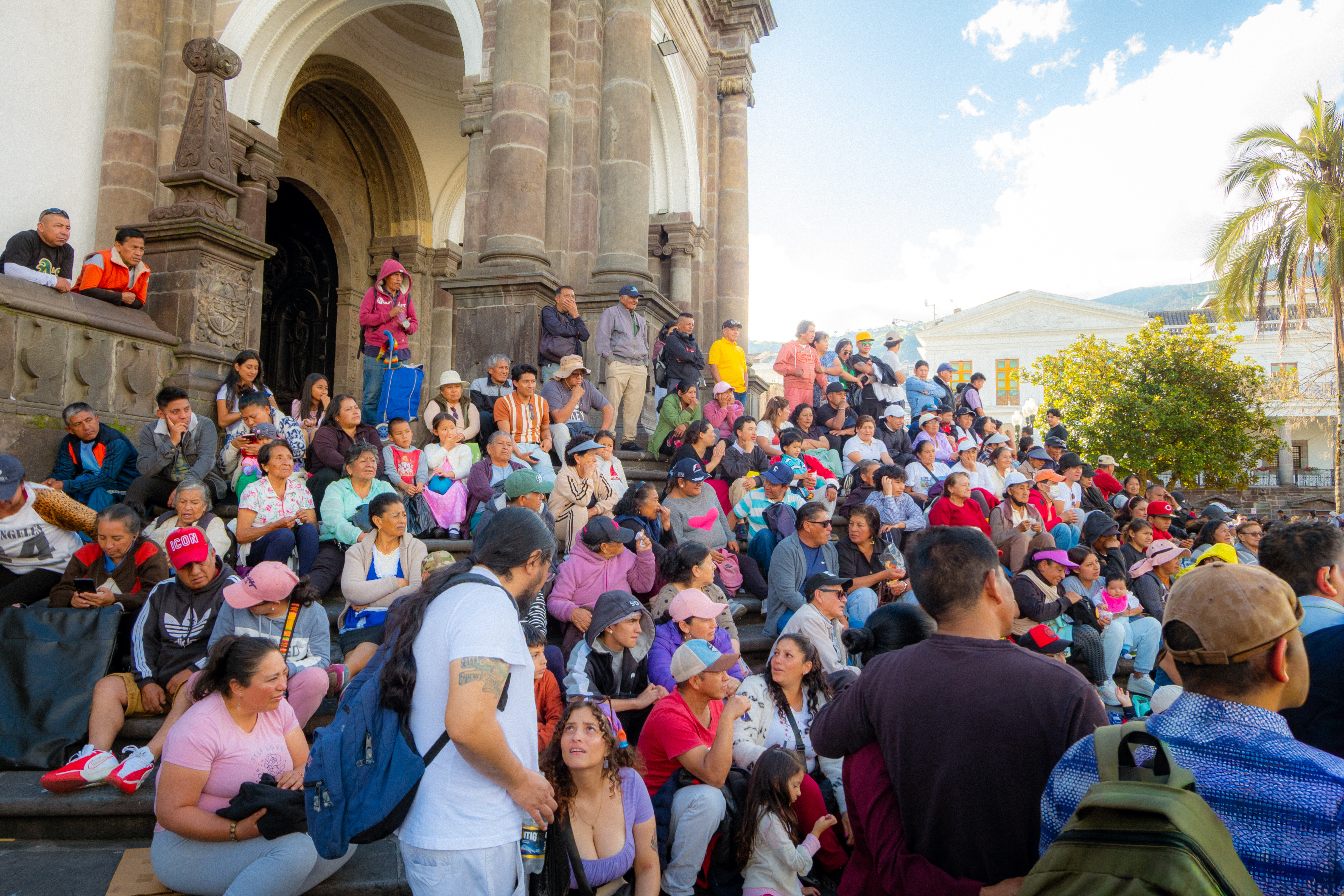 Caminata solitaria por el centro histórico de Quito-10