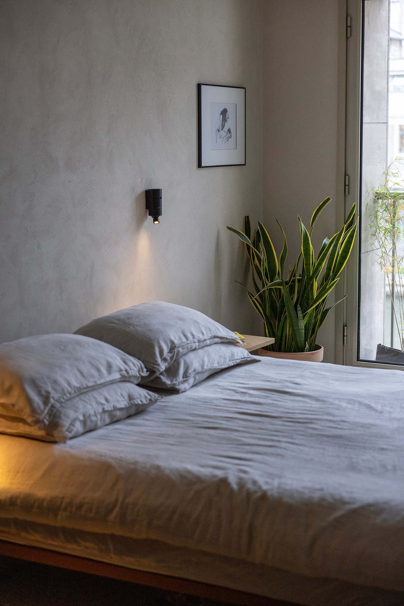 巴黎运河畔的粗犷与细腻 | Kann Design 的精湛之作-17