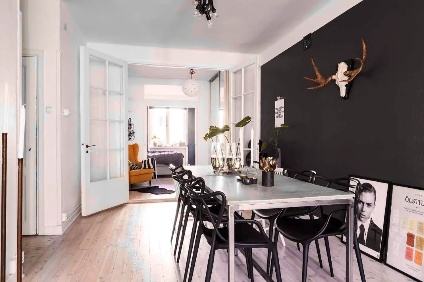 瑞典色彩之家，打破传统白墙设计-10