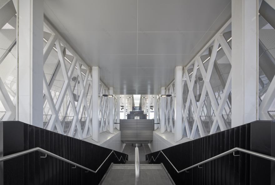 墨尔本 Reservoir 车站-5