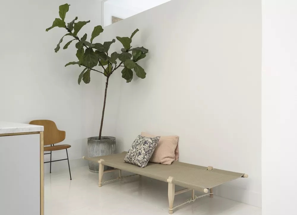 176㎡旧房改造简约唯美系设计  卡米拉-35