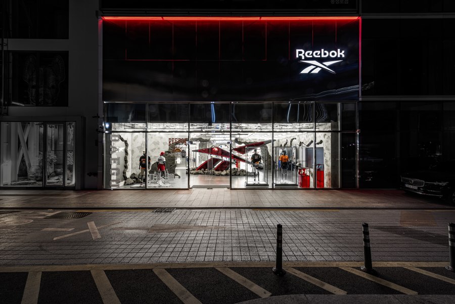 超级英雄重新登陆|REEBOK 旗舰店丨韩国首尔丨Soo Jeong Lim,Solzy Maeng-4