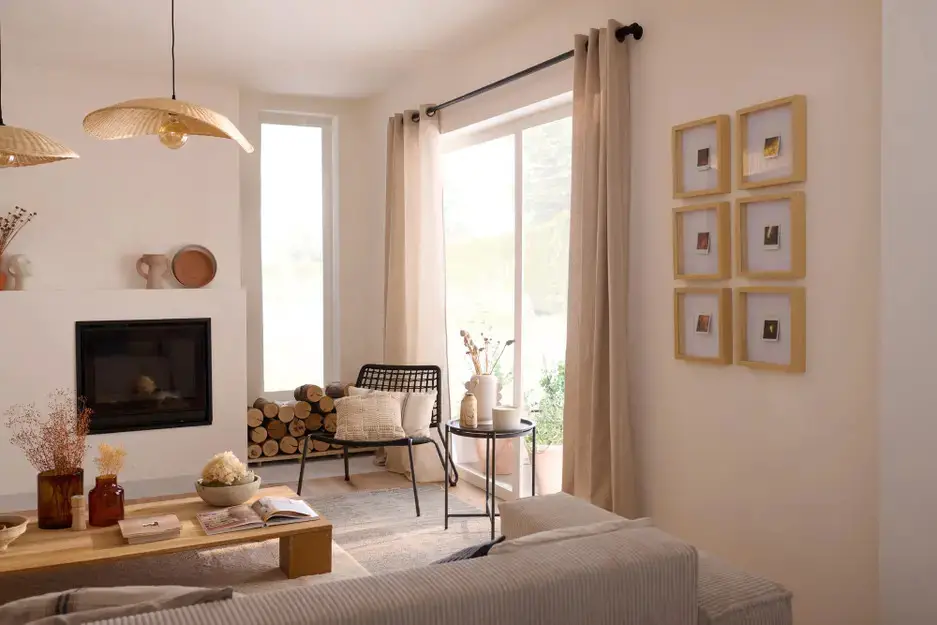 现代舒适客厅的定制书架设计-9