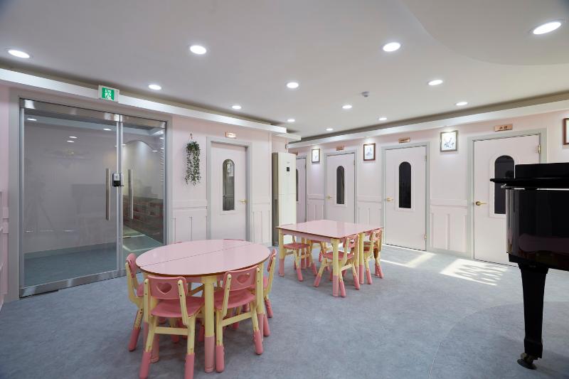 30 平钢琴学院室内设计 | 粉色调点缀的简约空间-4