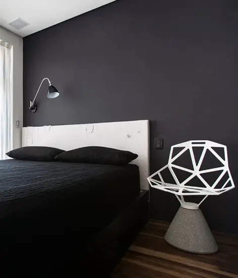 迷你复式公寓的炫目螺旋楼梯-8