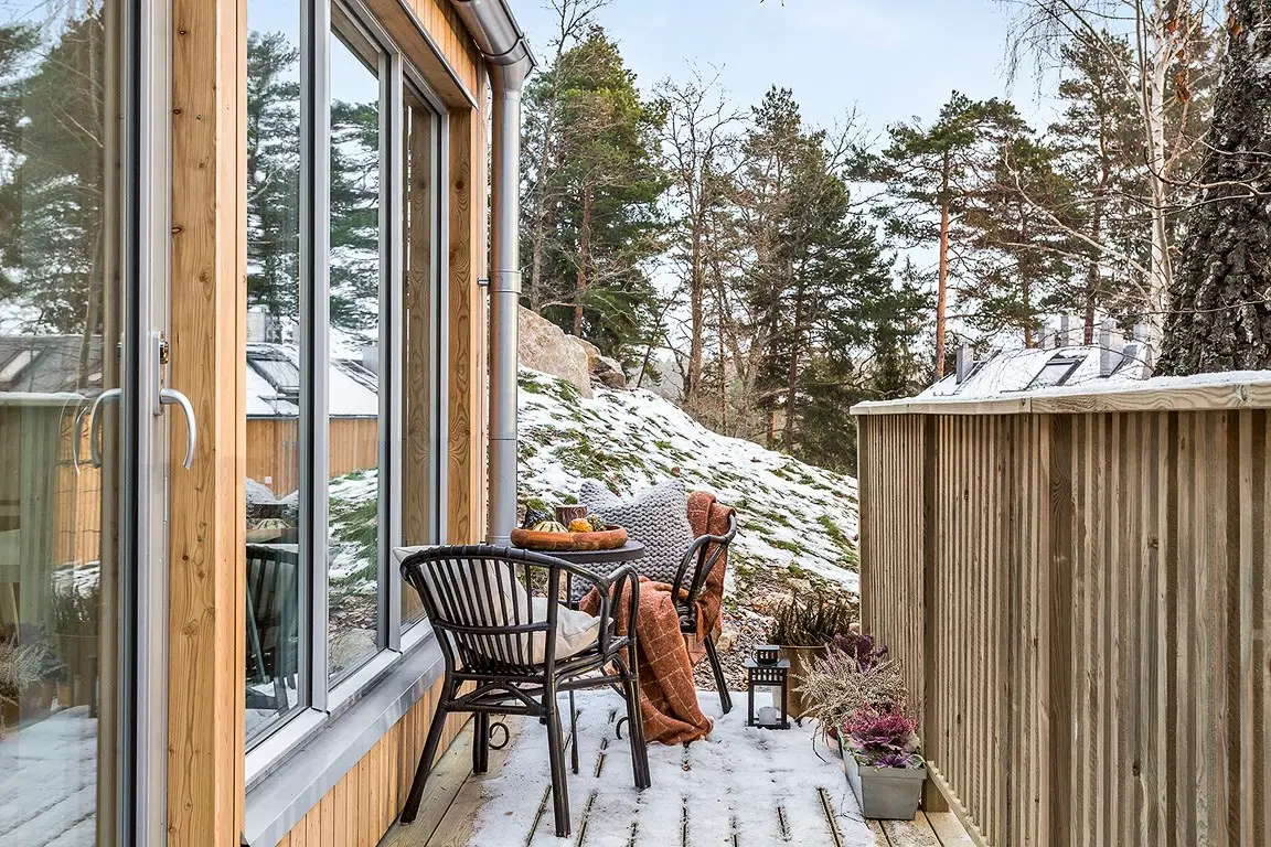 Stockholm 湖边迷你树屋-9