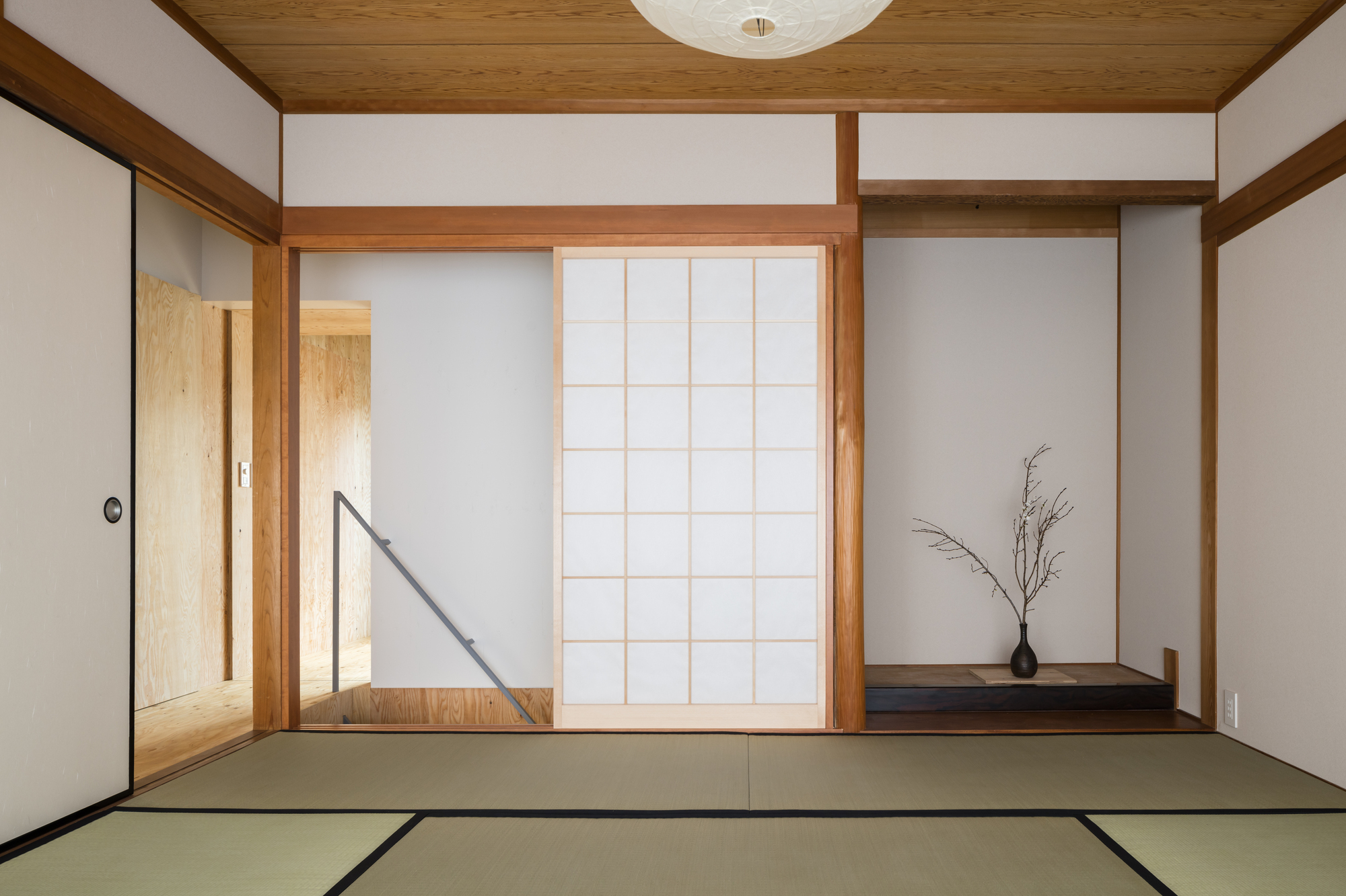 House in Oyamazaki / Shimpei Oda Architect's Office + Atelier Loowe-16