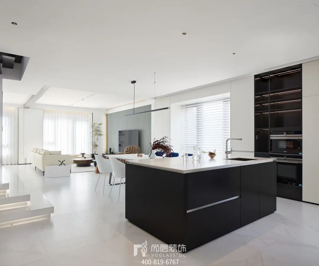 兴创荣墅｜300㎡叠拼别墅设计，「净」与「静」的交织律动-147