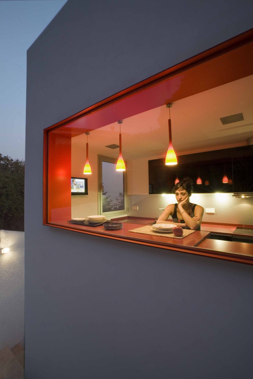 巴达洛纳 07 年私人住宅 现代简约风格-12