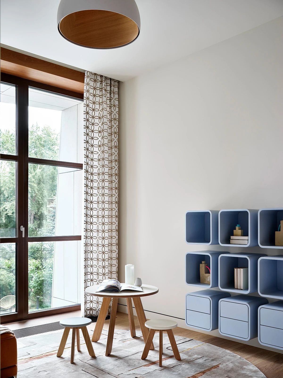 平静雅致的室内设计丨Elena Frantova-20