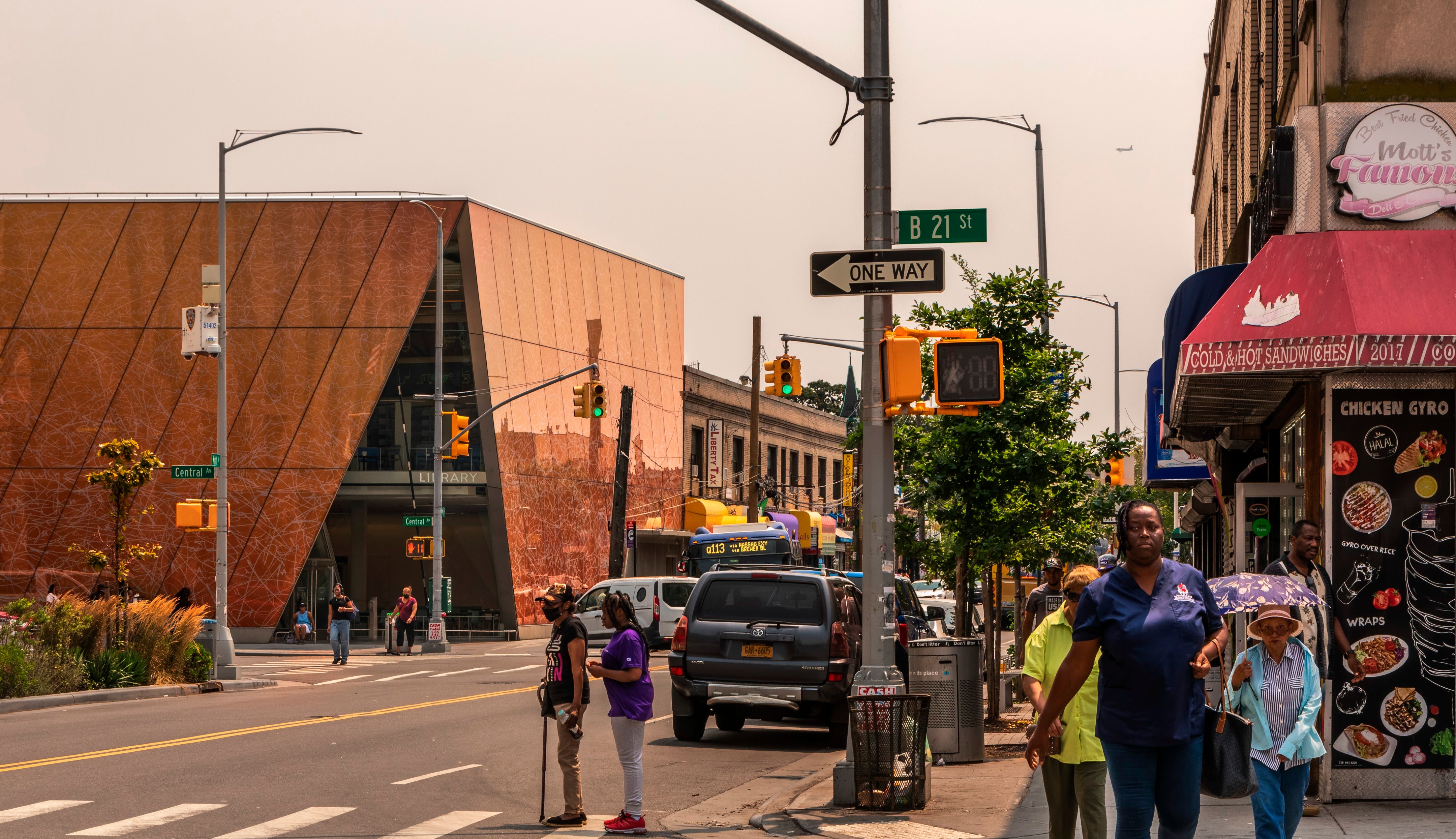 法拉盛图书馆丨美国纽约丨Snøhetta-3