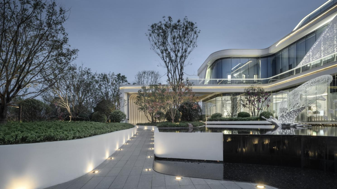 层叠的流光溢彩 | 武汉大华·公园城市-24