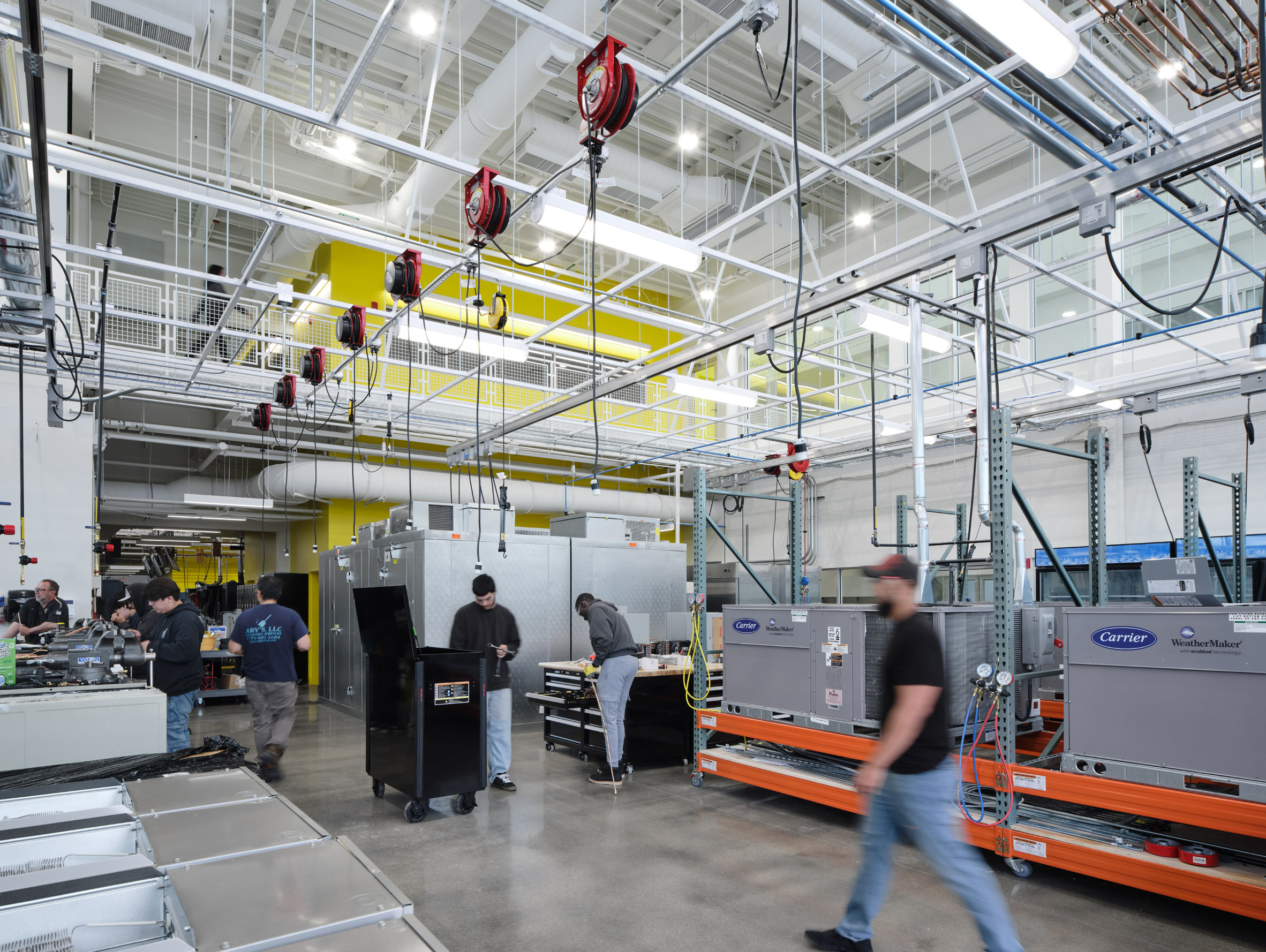 福利亚先进技术与创新中心（Foglia CATI）丨美国丨罗斯·巴尼建筑师事务所（Ross Barney Architects）-20