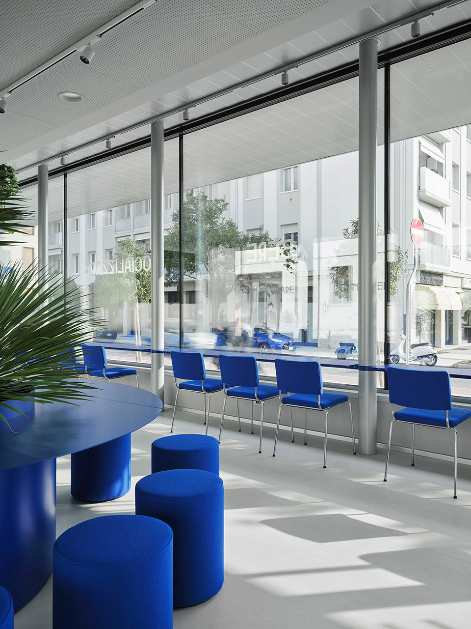 SpazioZero影院前厅丨意大利波代诺内丨Alberto Caiola-14