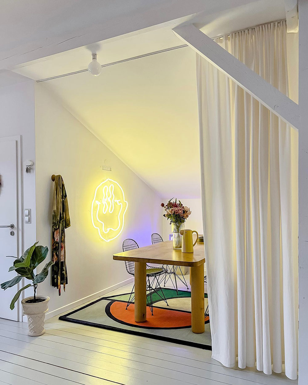 瑞典欢乐小屋 | 纯白宝箱般的室内设计-12