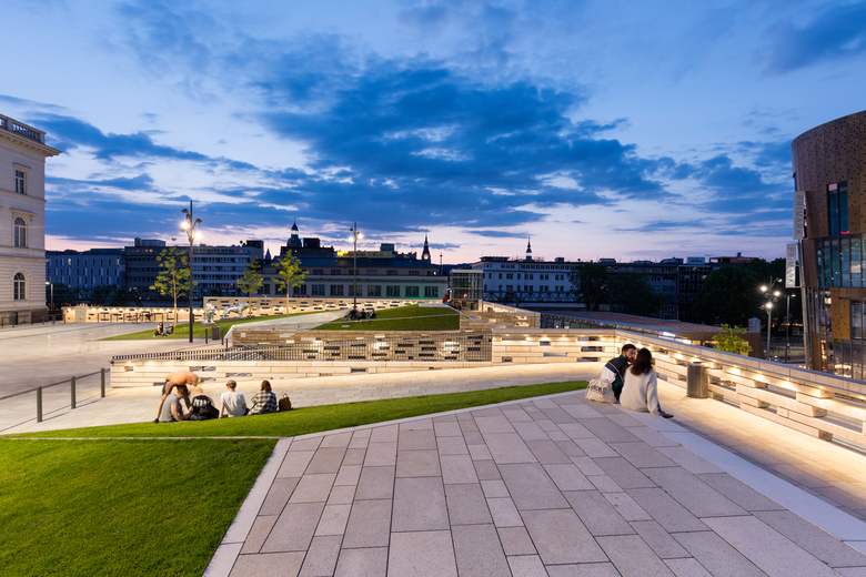 乌珀塔尔  德佩斯贝格火车站区域及公交站项目丨德国-16