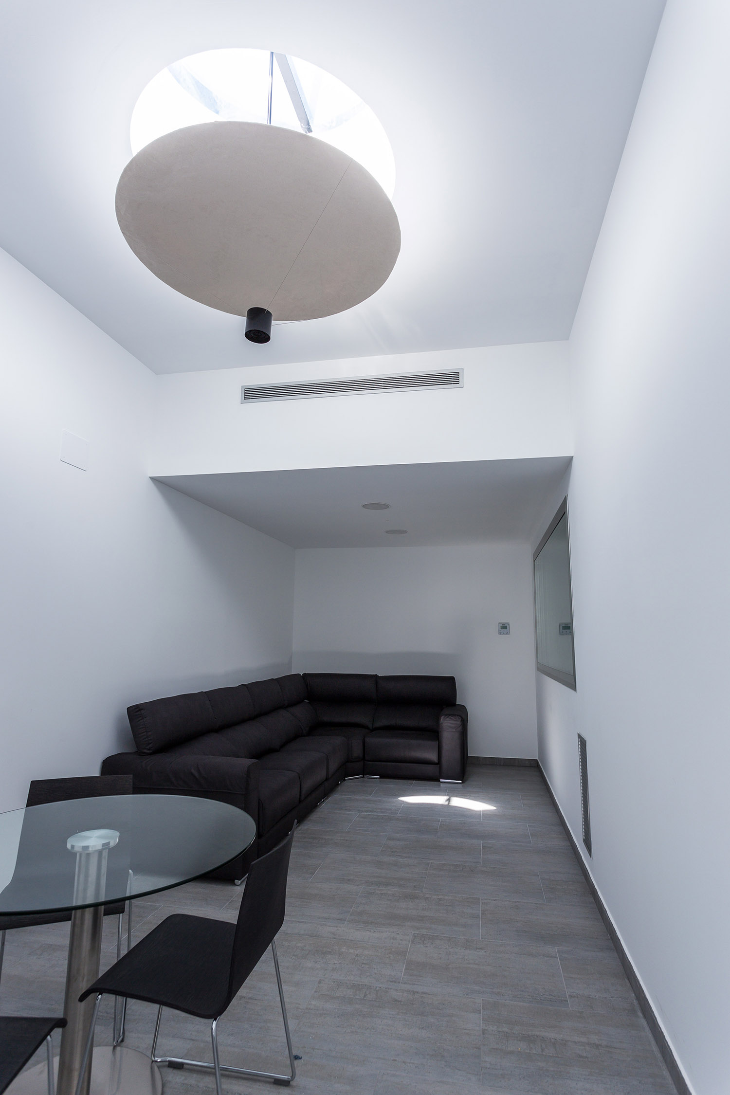 小镇殡仪馆,西班牙 / Juan Carlos Salas-45