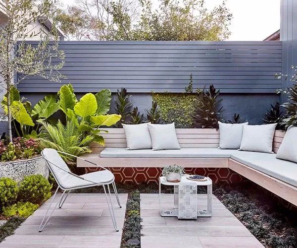 诗画般的庭院卡座设计-7