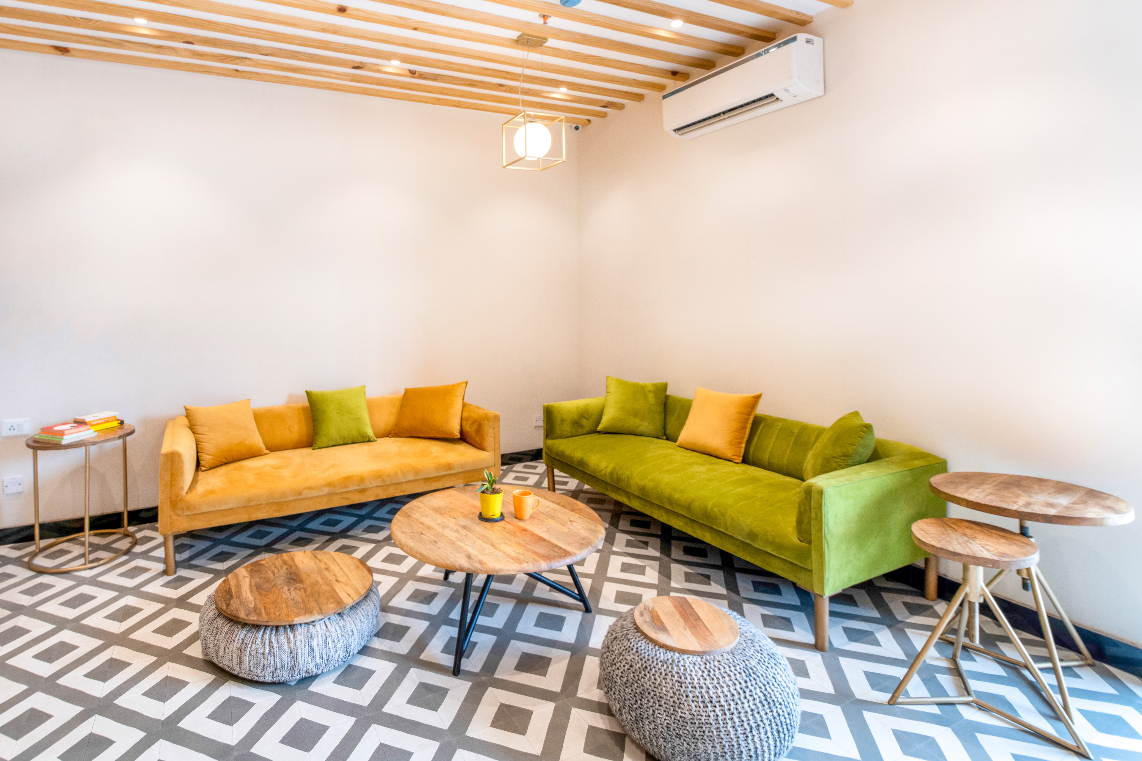 色彩碰撞 · Workwings Co Working丨印度丨Studio Meraki-18