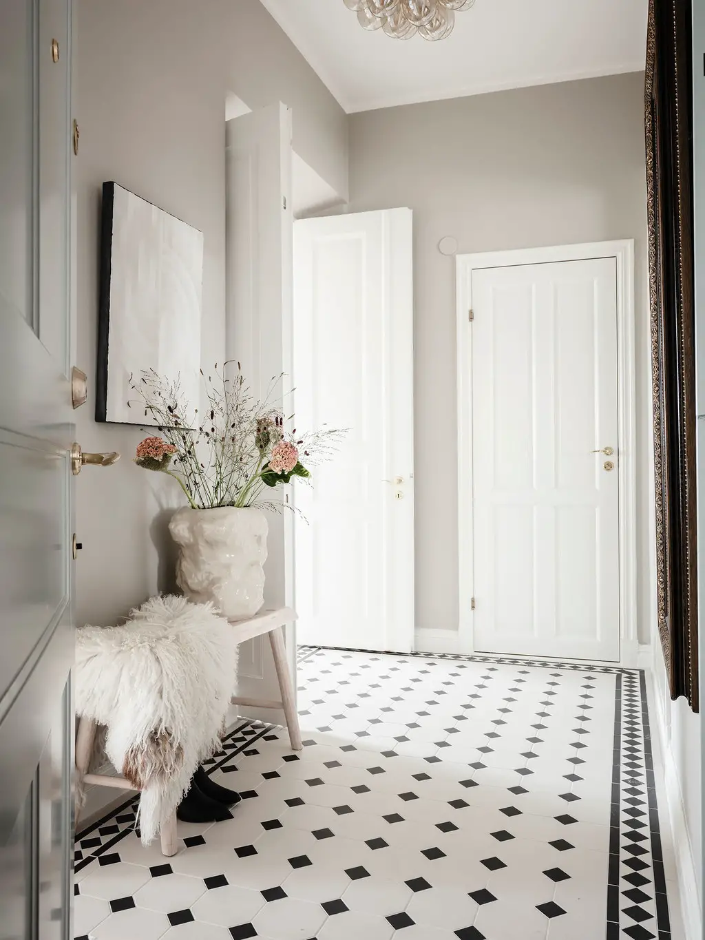 瑞典古堡公寓 | 古典与现代的完美结合-26