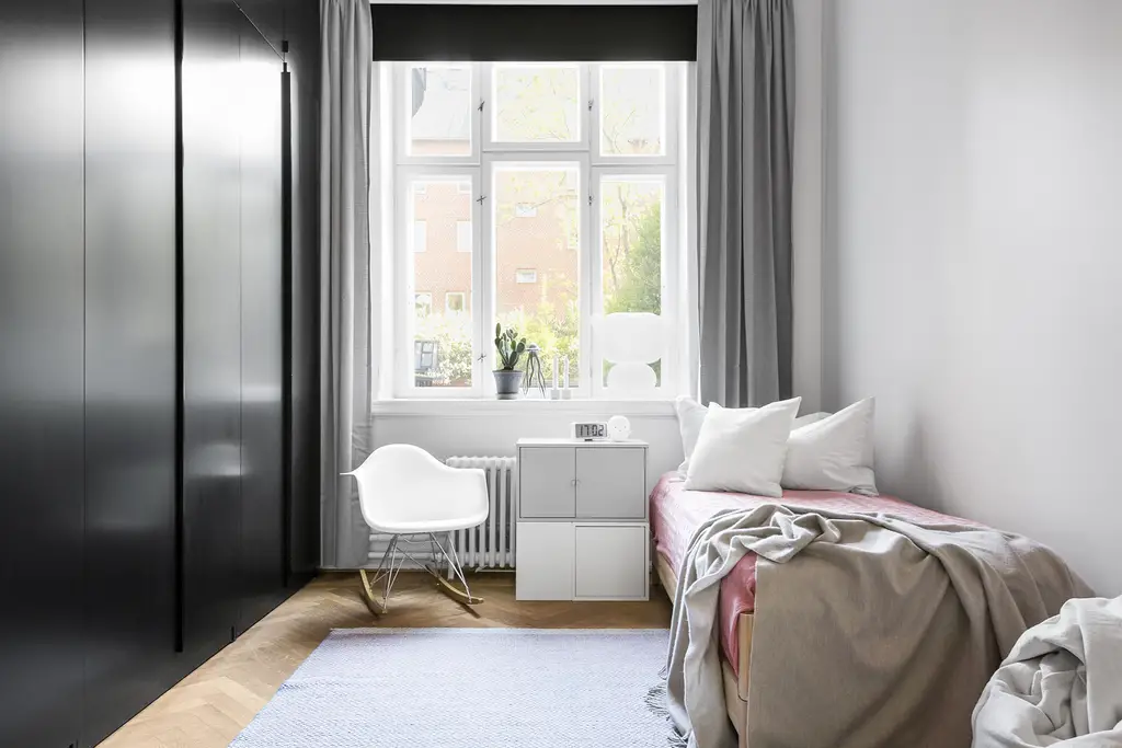 瑞典光影对比公寓-12