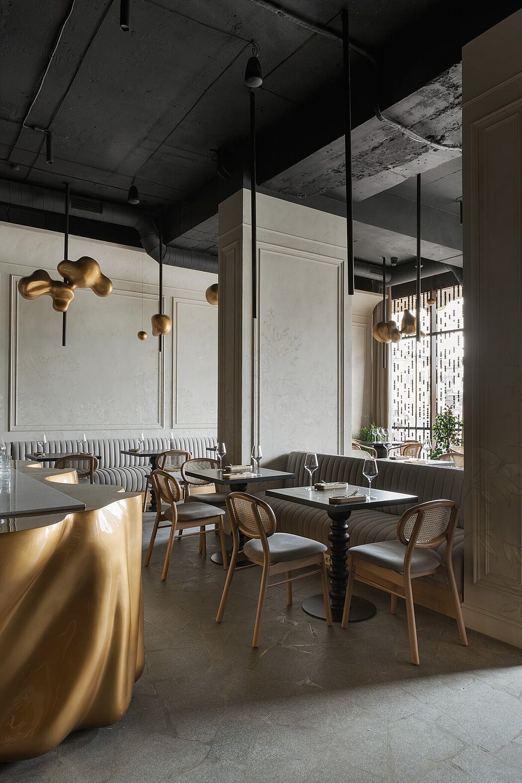 42·173P 萨尔瓦多黄金葡萄酒小酒馆丨俄罗斯丨LEFT design-3