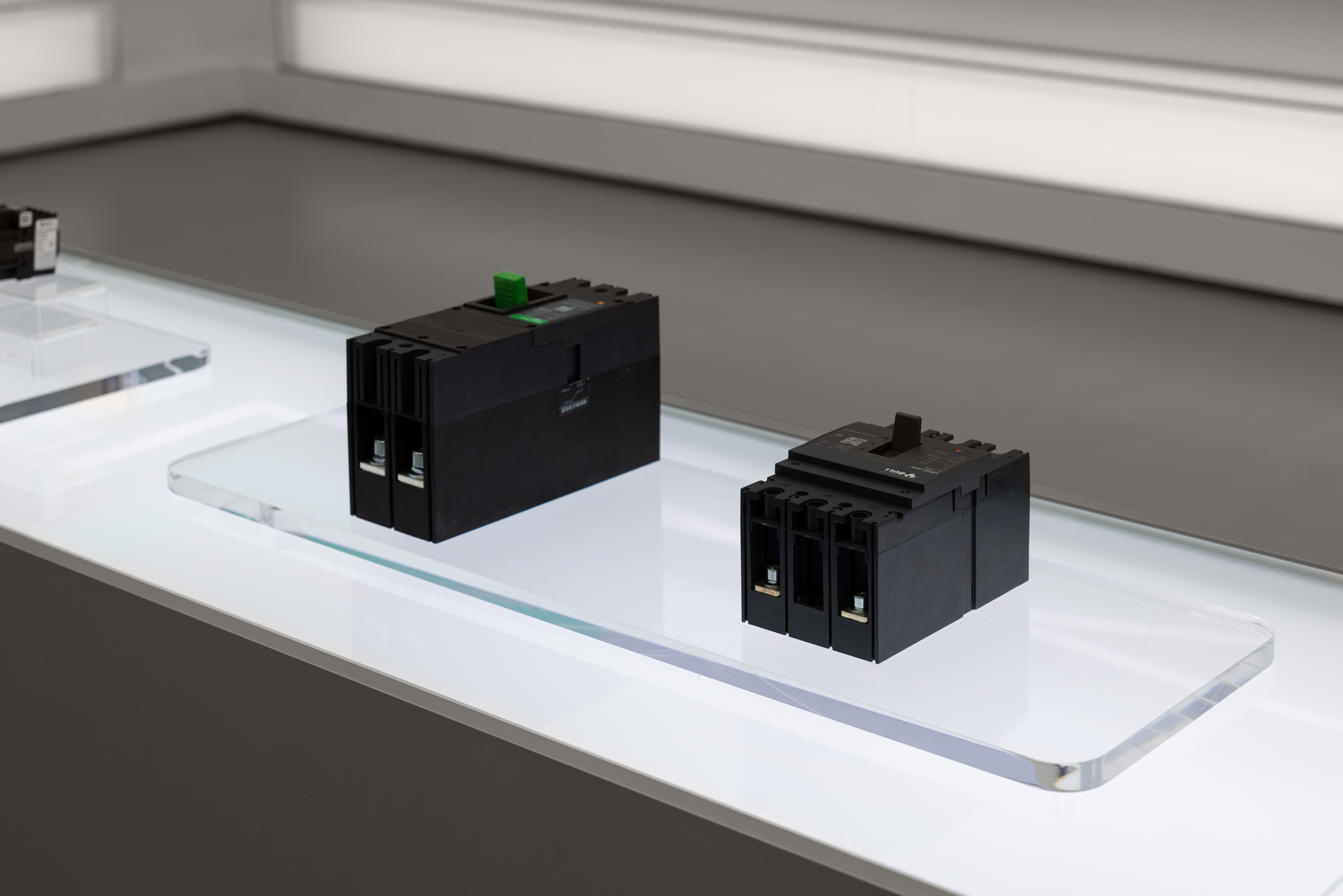 公牛·上海总部·智慧展厅丨中国上海丨FORMS方世-36