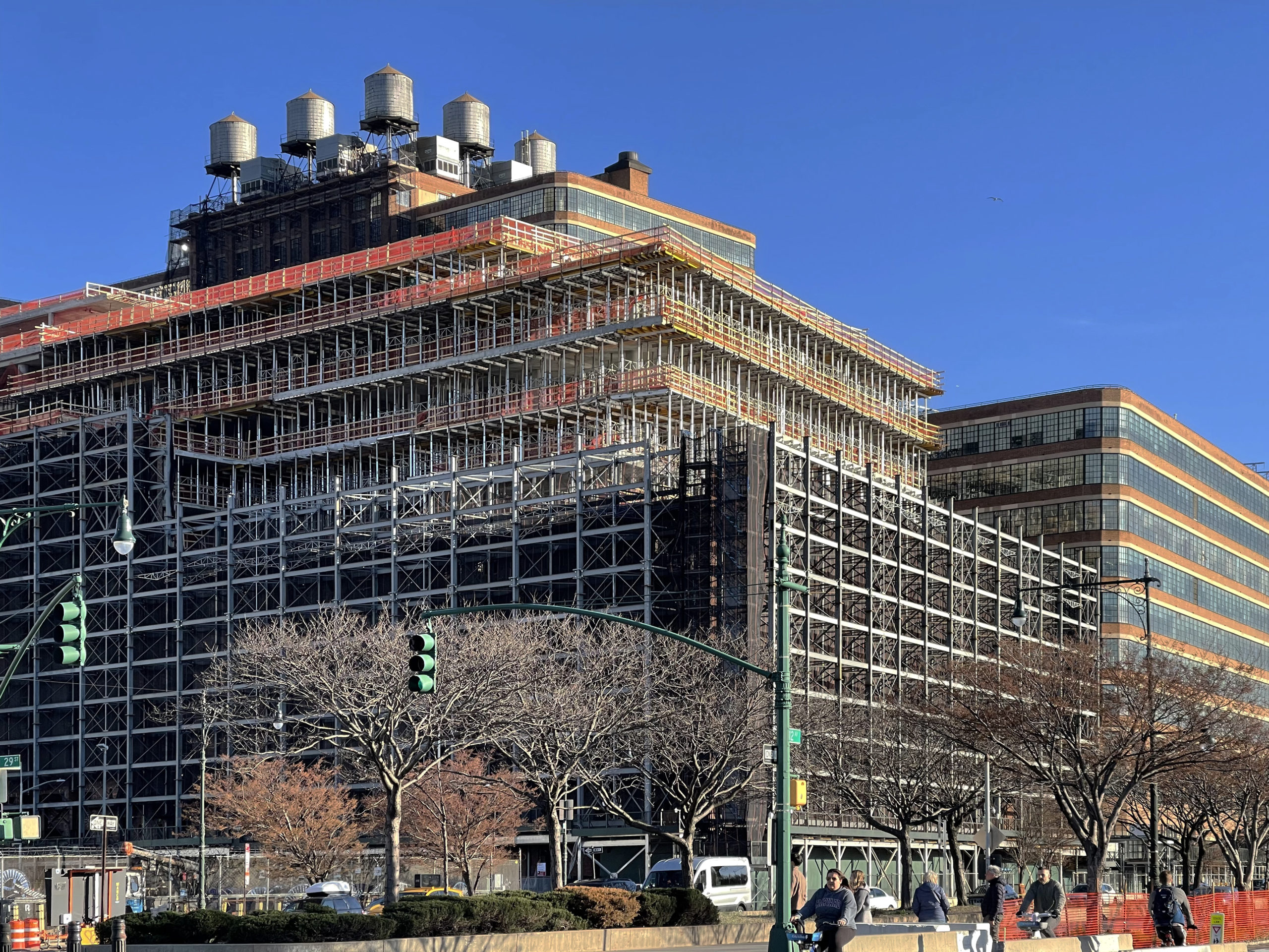 Terminal Warehouse Expansion Continues Construction at 261 Eleventh Avenue in West Chelsea, Manhattan - New York YIMBY-16