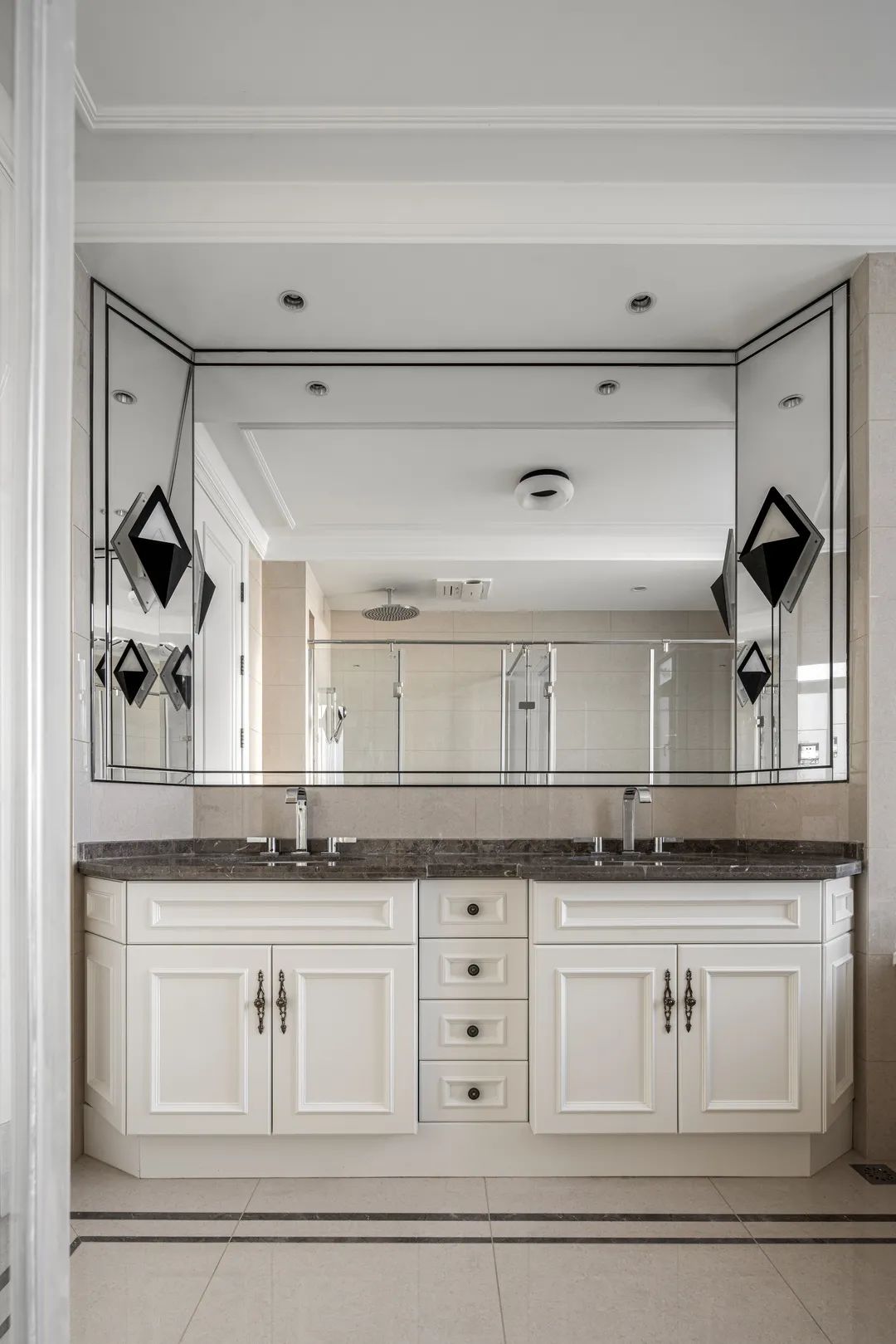 法式风情的优雅大平层丨中国北京丨洪利工作室-55