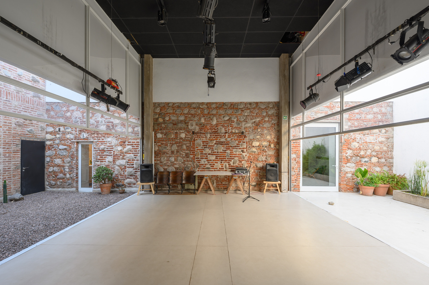 秘鲁历史住宅改造丨秘鲁利马-0