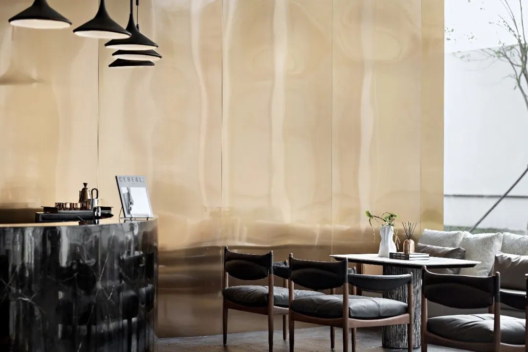 徐州美的天誉 | 樱花美学空间馆，未来流态的曲線律动-40